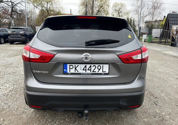 Nissan Qashqai cena 56500 przebieg: 92700, rok produkcji 2016 z Biała Rawska małe 326